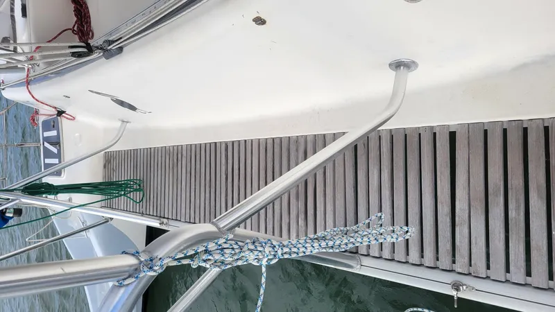 6 Kat Yacht Photos Pics 