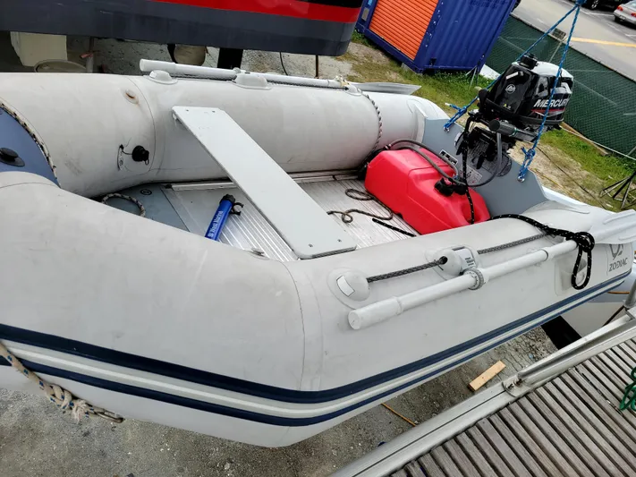 6 Kat Yacht Photos Pics 