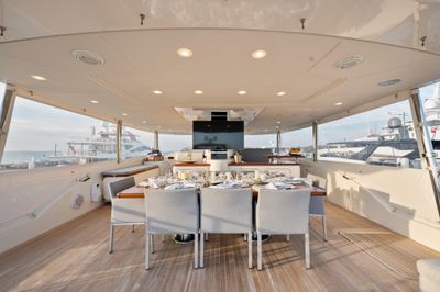 Yacht
