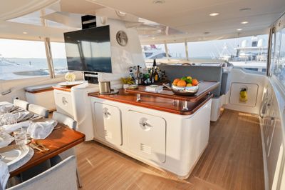 Yacht