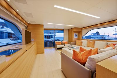 Yacht