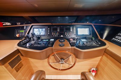 Yacht