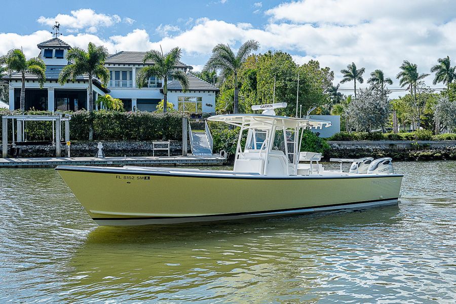 2020 Albury Brothers 33 Center Console