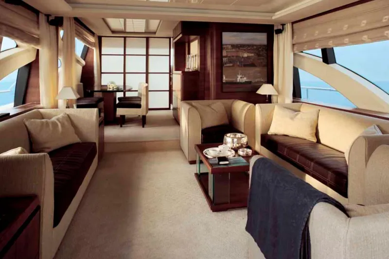 Sort Yacht Photos Pics 