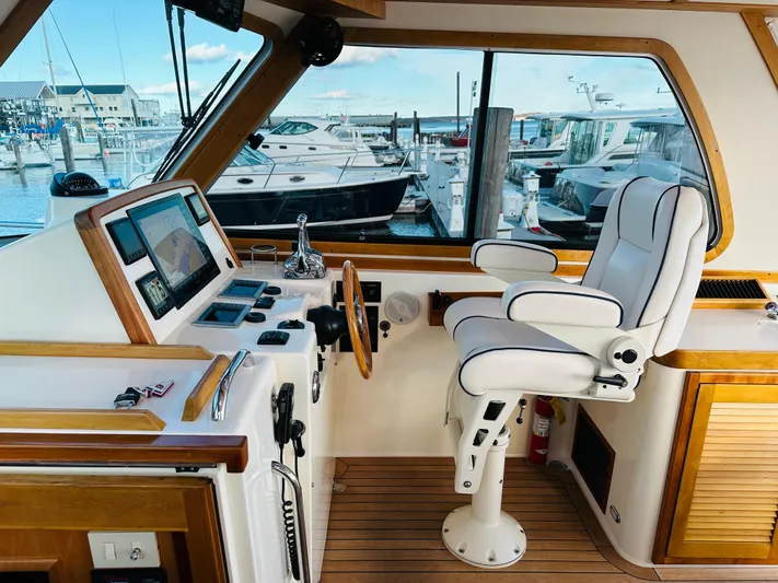 Sequel Yacht Photos Pics 