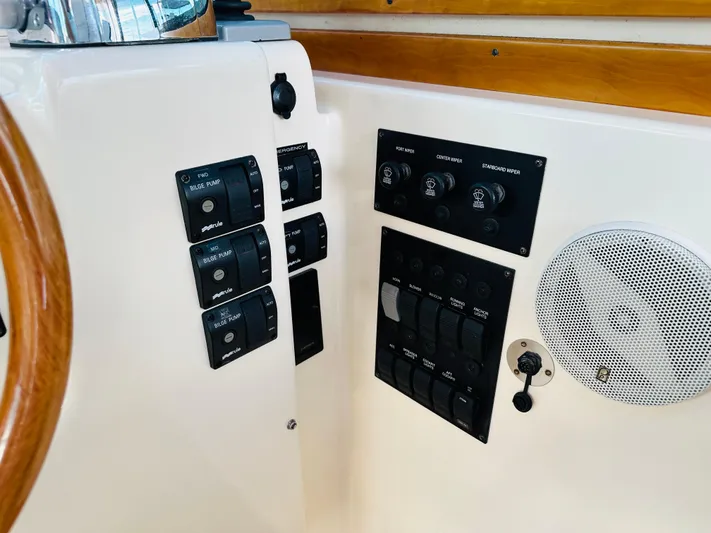 Sequel Yacht Photos Pics 