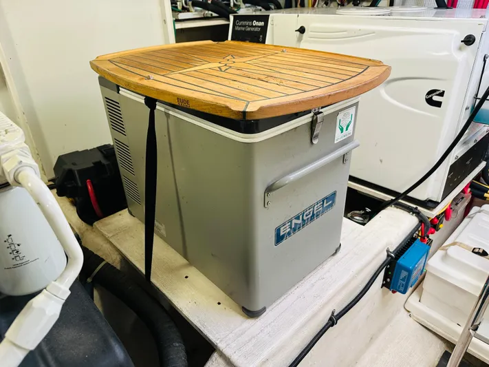 Sequel Yacht Photos Pics 