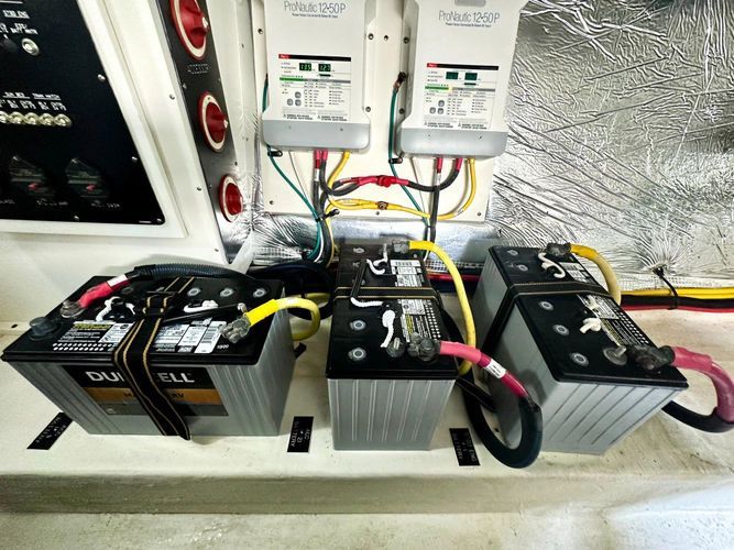 2016 Cruisers Yachts 45 