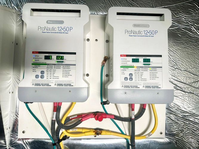 2016 Cruisers Yachts 45 