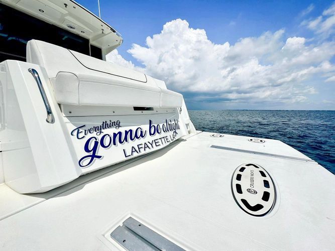 2016 Cruisers Yachts 45 