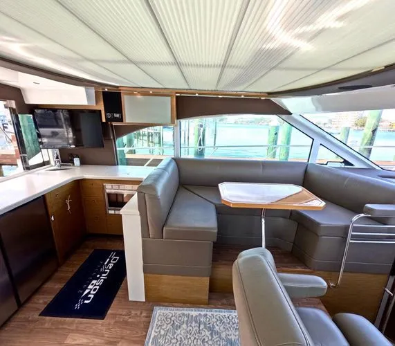  Yacht Photos Pics 2016 Cruisers Yachts 45 Cantius - Image 21