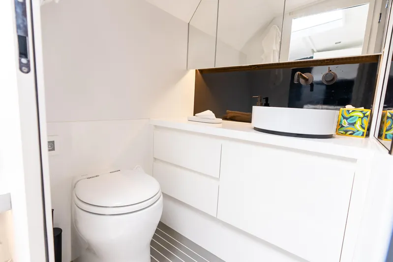 Brix Yacht Photos Pics Modern bathroom interior on 2023 VanDutch 48 yacht, featuring sleek design and elegant fixtures.