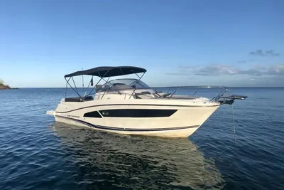 2016 Jeanneau Cap Camarat 10.5 WA