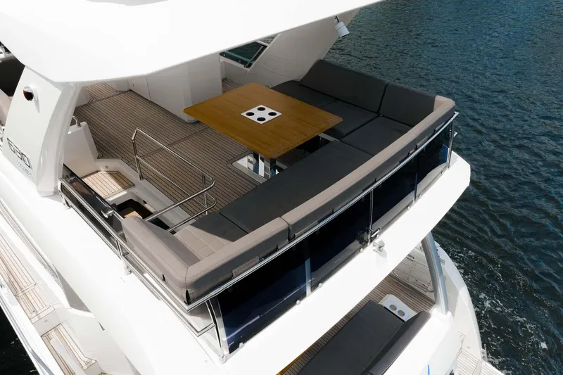 No Rush Yacht Photos Pics 