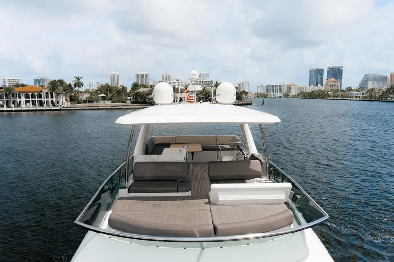 No Rush Yacht Photos Pics 