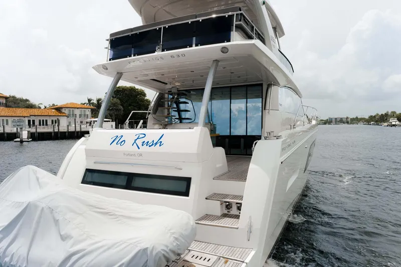 No Rush Yacht Photos Pics 