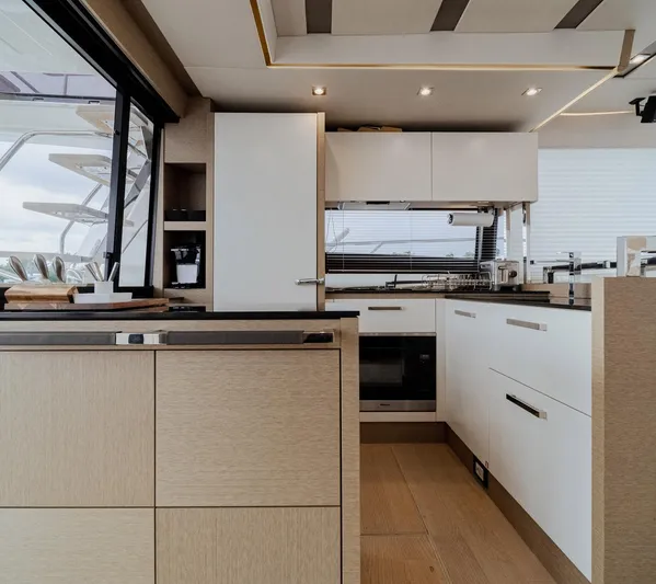 No Rush Yacht Photos Pics 