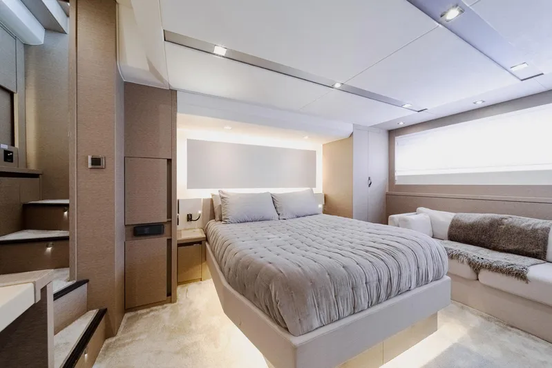 No Rush Yacht Photos Pics 