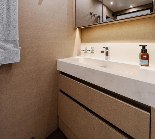 No Rush Yacht Photos Pics 