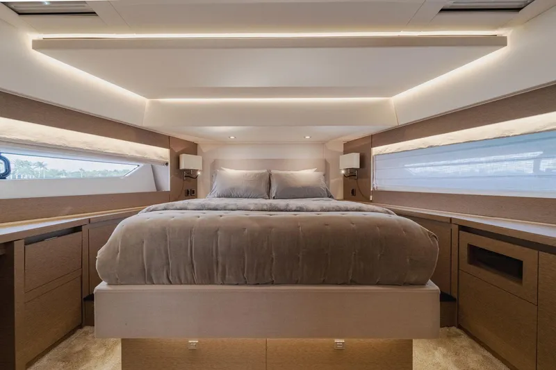 No Rush Yacht Photos Pics 