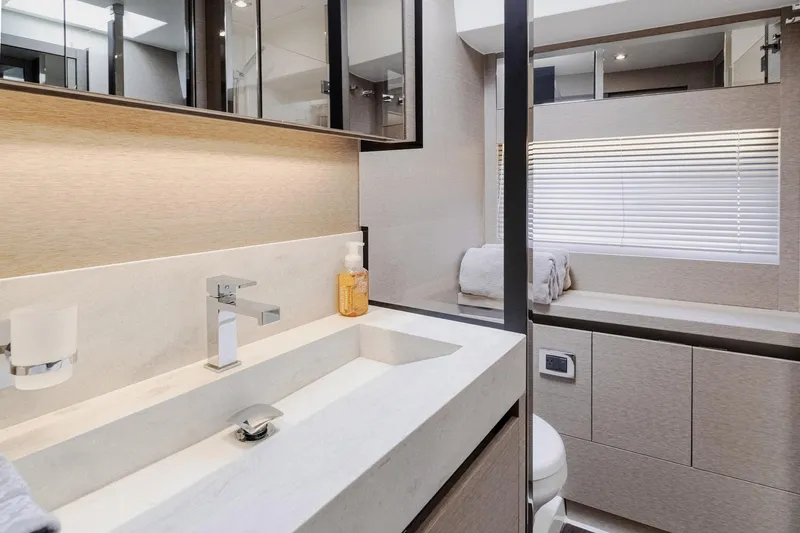 No Rush Yacht Photos Pics 