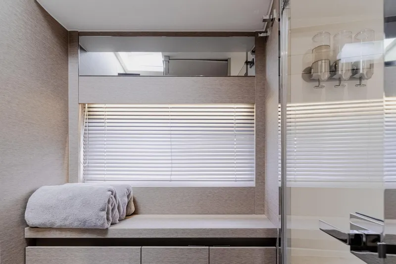 No Rush Yacht Photos Pics 