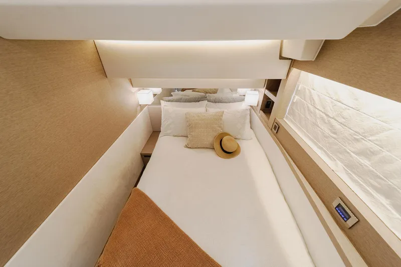 No Rush Yacht Photos Pics 