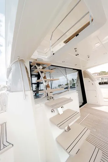 No Rush Yacht Photos Pics 