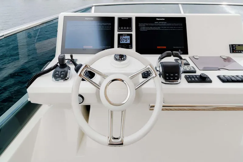 No Rush Yacht Photos Pics 