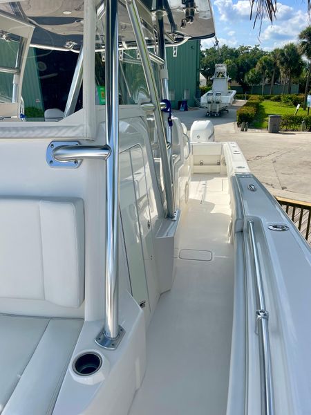 2018 Invincible 39 Open Fisherman