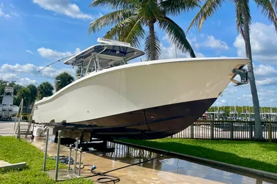 Invincible 39 Open Fisherman