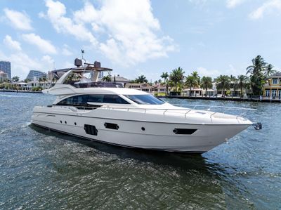 Yacht