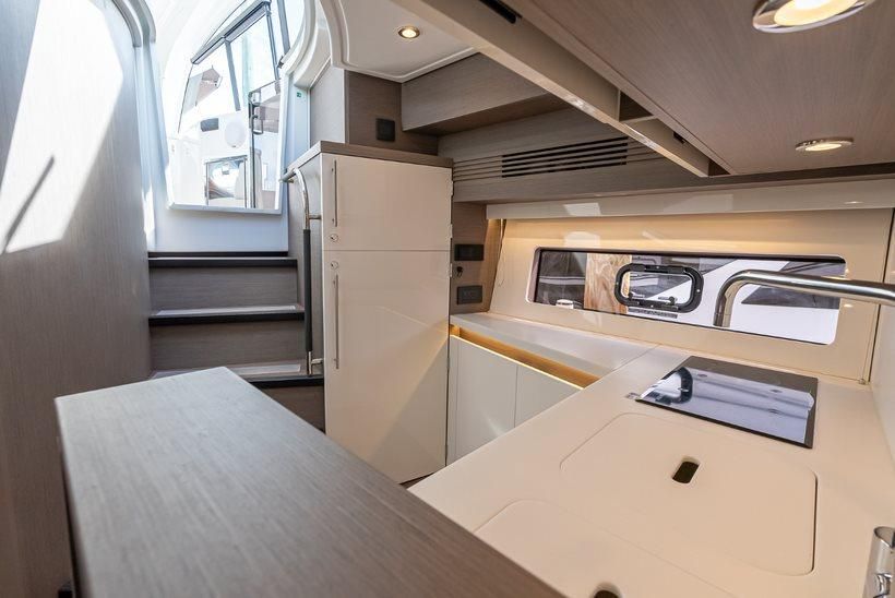 2022 Beneteau Gran Turismo 45