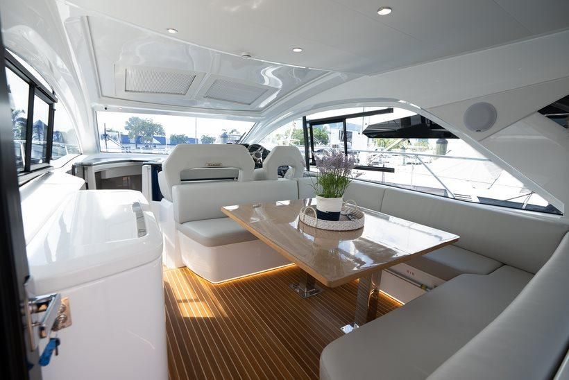 2022 Beneteau Gran Turismo 45