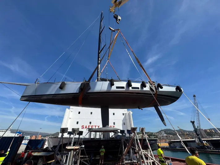 Sn Yacht Photos Pics 