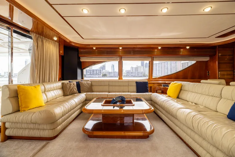 Dreamchaser Yacht Photos Pics Ferretti 94 Dreamchaser - Interior Salon
