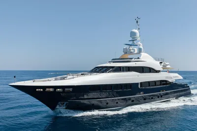 2005 Mondomarine 131