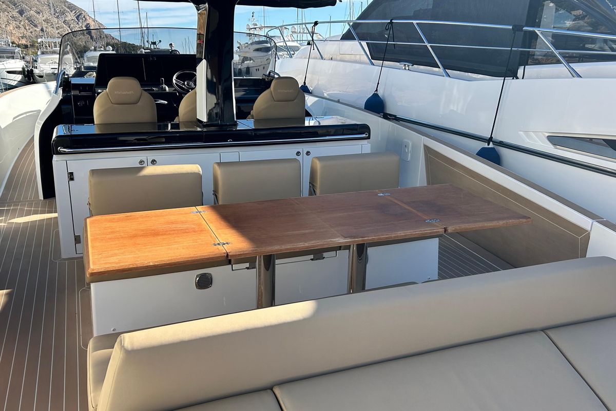 2024 Solaris Power 44 