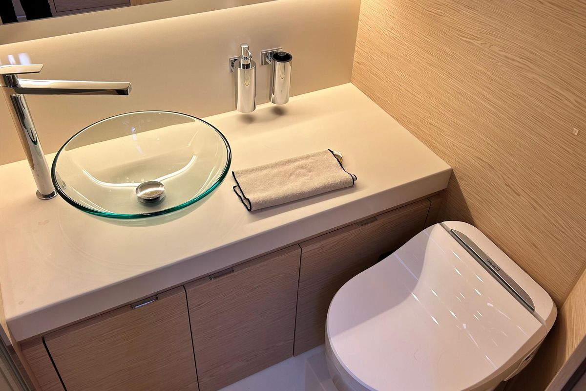 2024 Solaris Power 44 