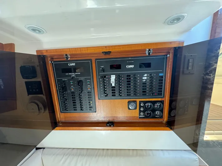 Woodstock Yacht Photos Pics 