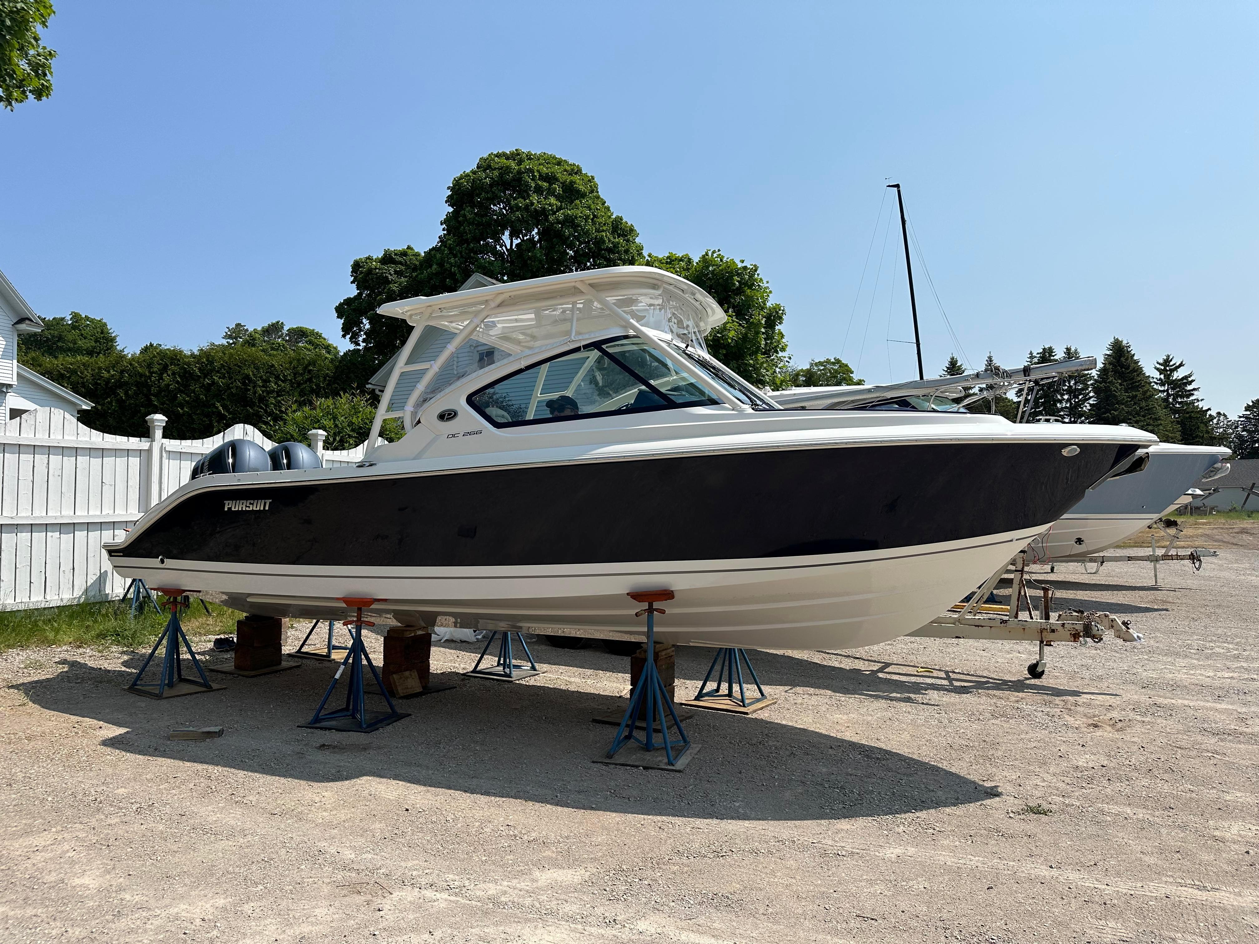 2023 Pursuit DC 266 Dual Console Dual Console for sale YachtWorld
