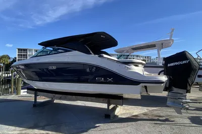 Sea Ray 260 SLX