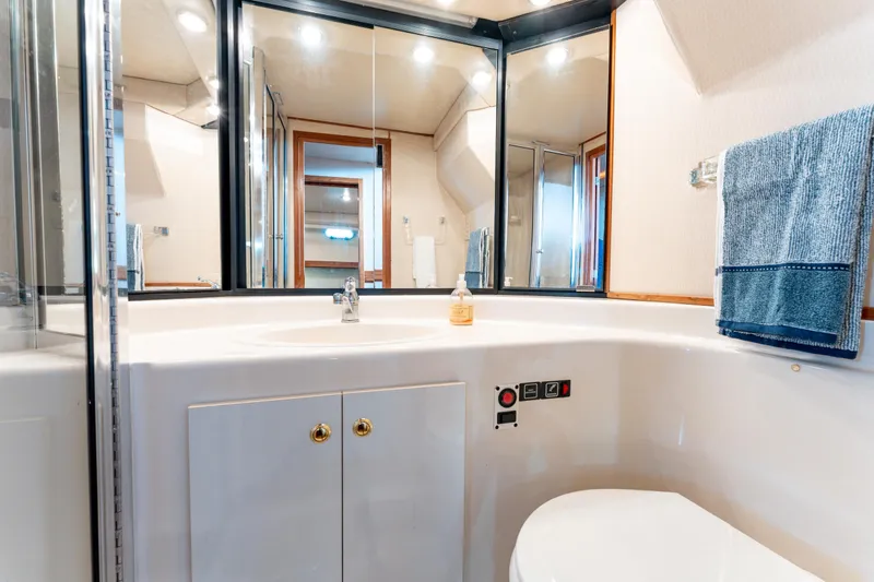 Seaclusion Yacht Photos Pics 