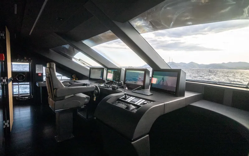 K+ Yacht Photos Pics Modern Maori M 125 yacht cockpit with advanced navigation systems, 2023 model.