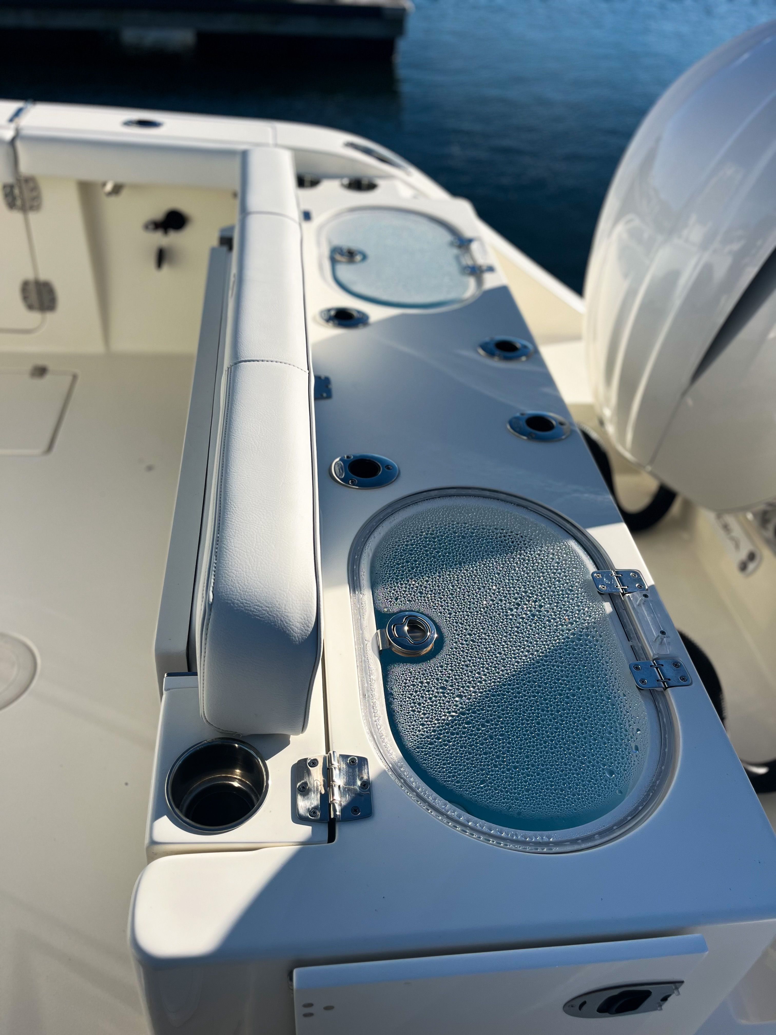 2024 COBIA 301 CC - Image 5