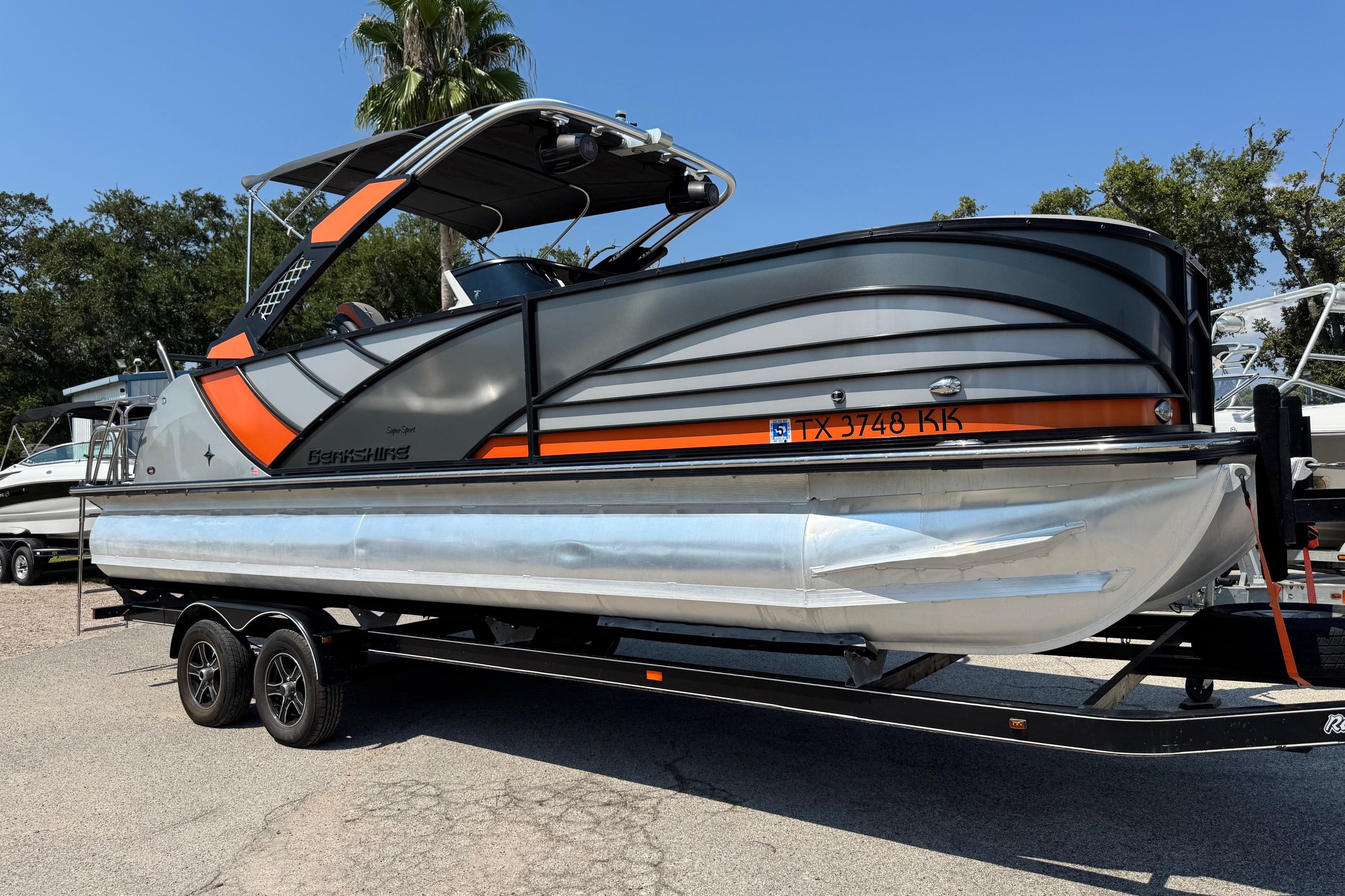 Berkshire 250 Super-Sport Premium