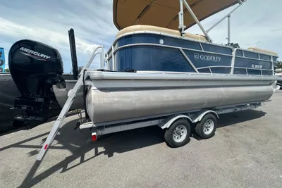 Godfrey Sweetwater 2286 C