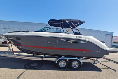 2022 Sea Ray Sunsport 250 SSE