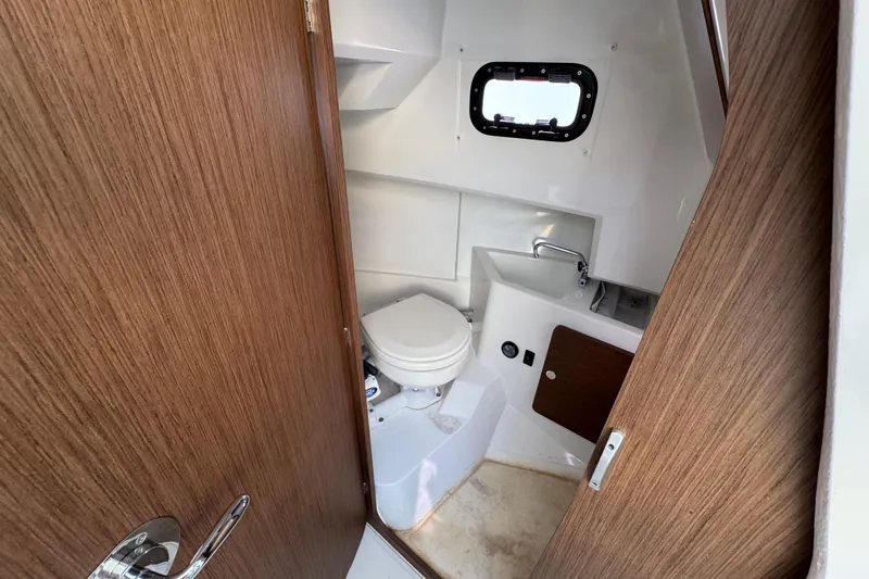  Yacht Photos Pics Bathroom interior of 2026 Jeanneau NC Sport 795 Series 2 boat.