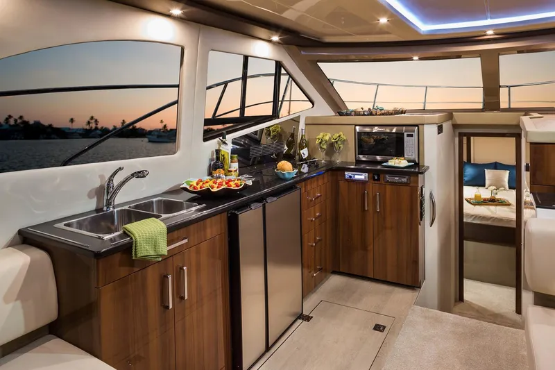 Casa De Luz Yacht Photos Pics Manufacturer Provided Image